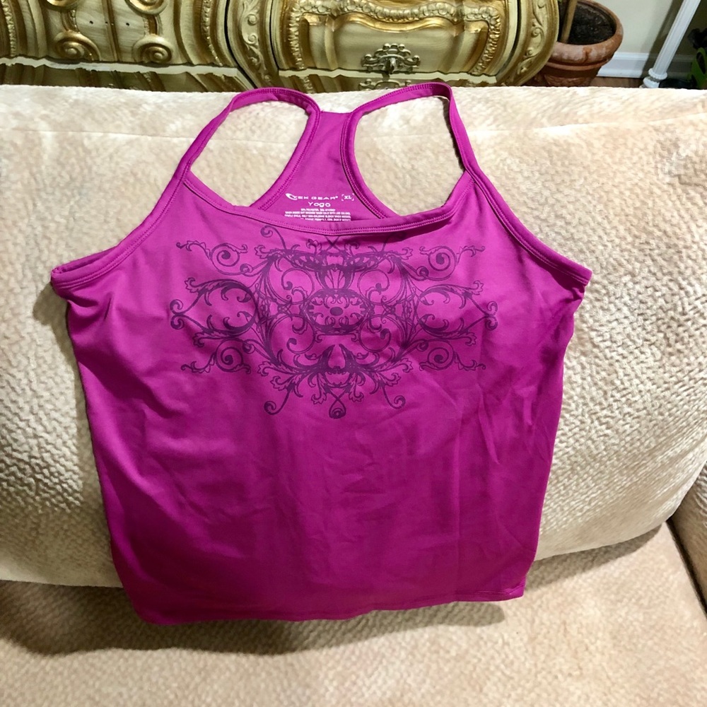 Tex Gear  Excellent Condition Fuchsia Sports Top